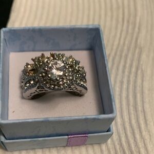 Art Deco CZ Halo Elegant Silver Halo Women's Wedding Ring Set (size 7-1/2)